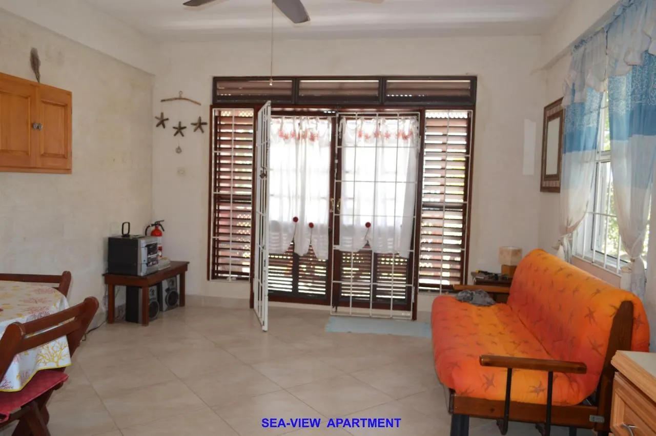 Sea-View Apartment Крайст-Черч Барбадос